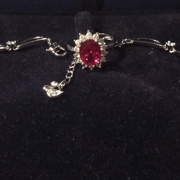 New Authentic Swarovski Ruby Princess Necklace/Collar with Matching Earrings! - Picture 15 of 15